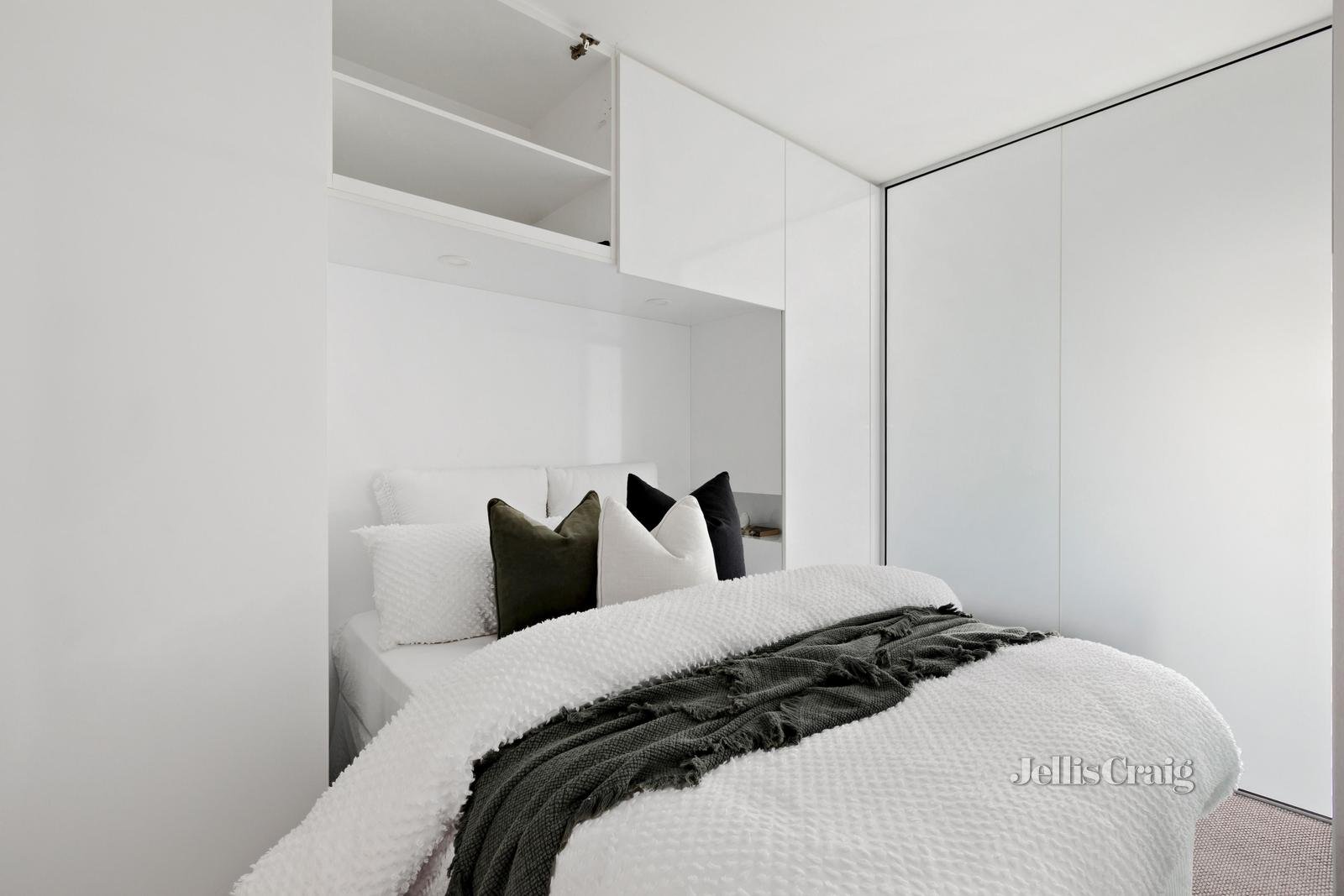 1210/53 Batman Street, West Melbourne image 5