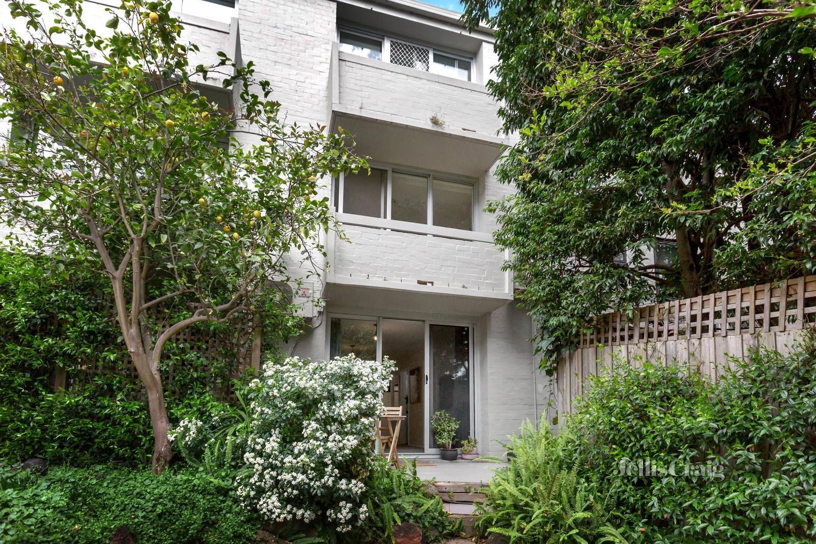 12/110 Caroline Street, South Yarra image 8