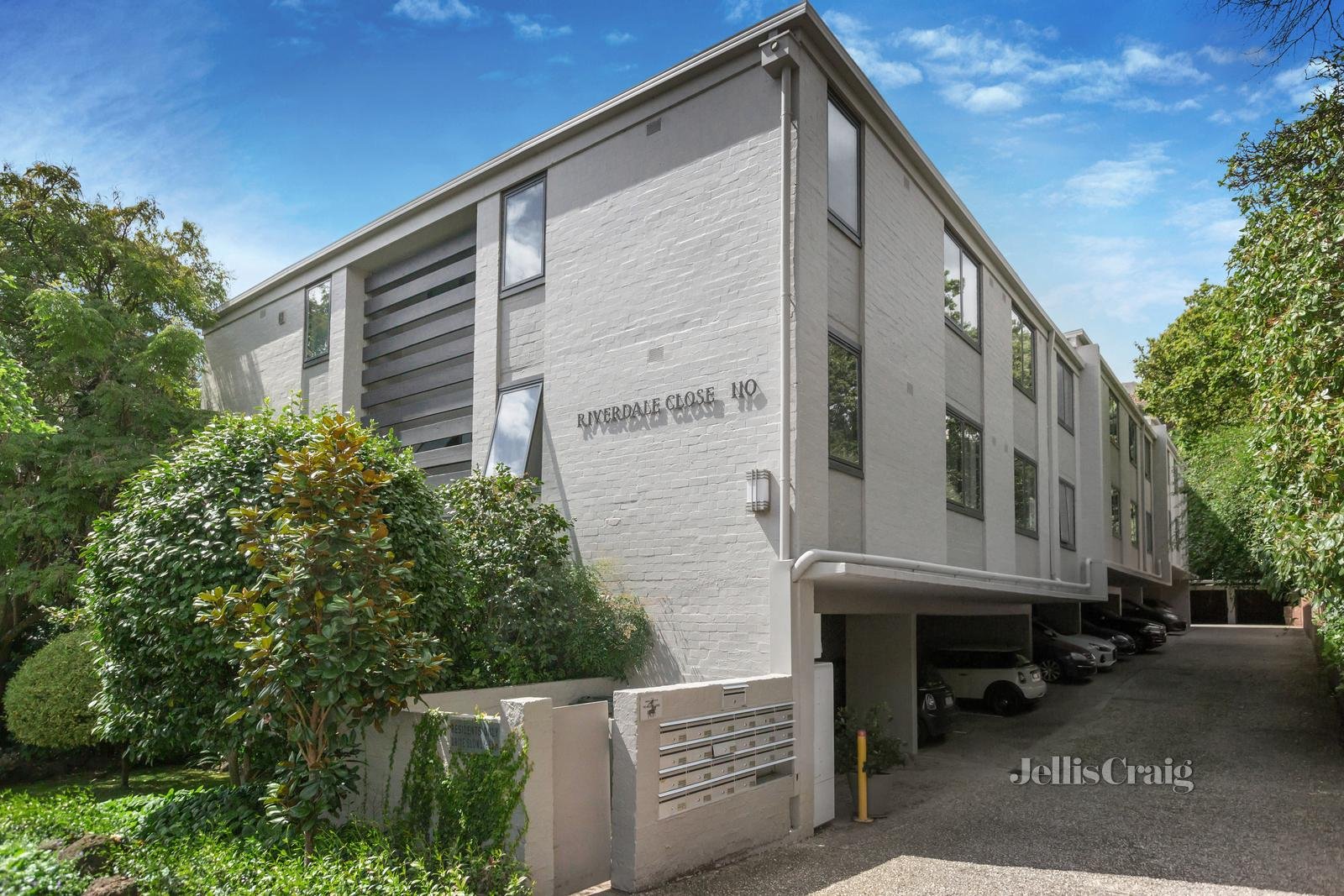 12/110 Caroline Street, South Yarra image 9
