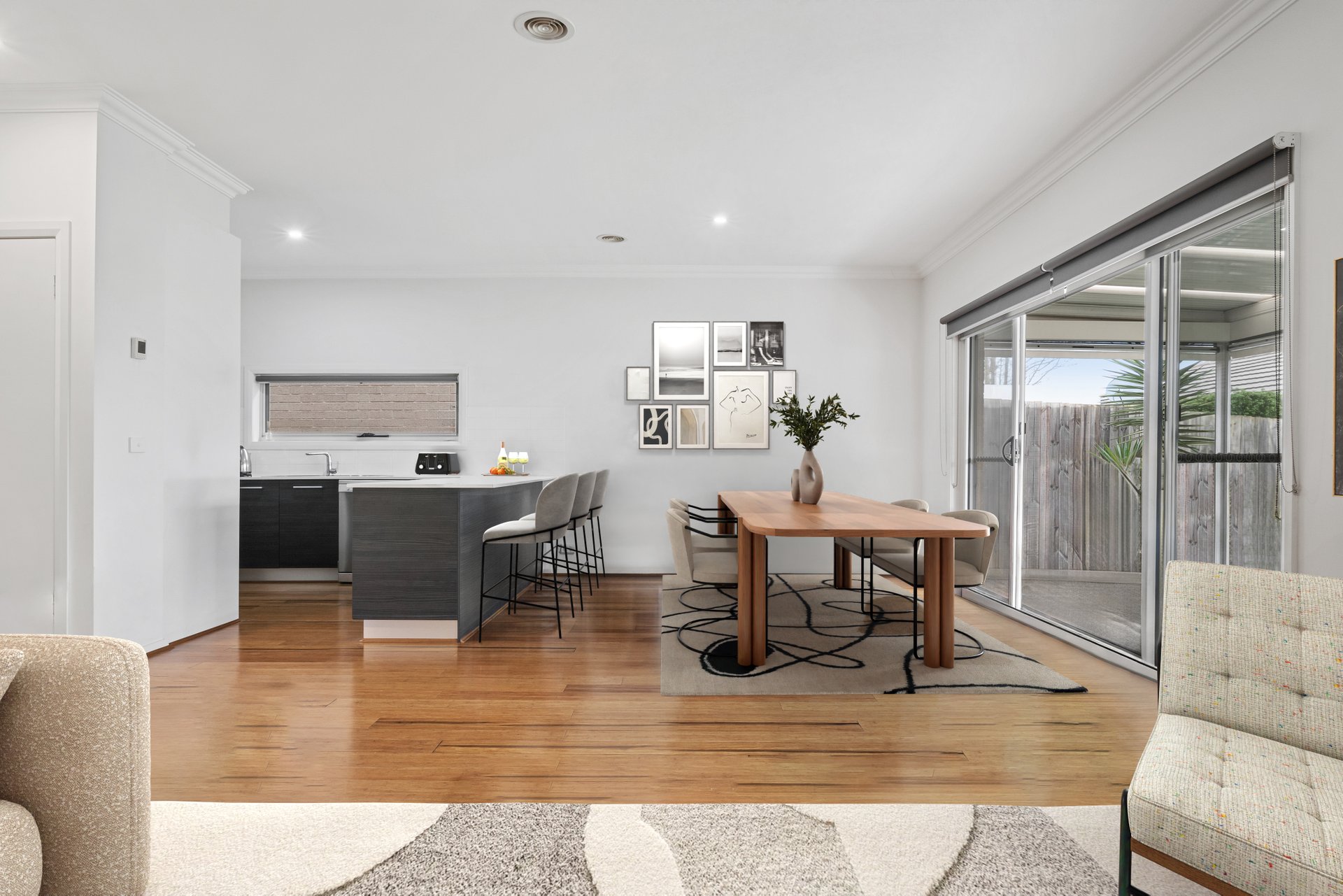 12/116 Hull Road, Croydon image 3