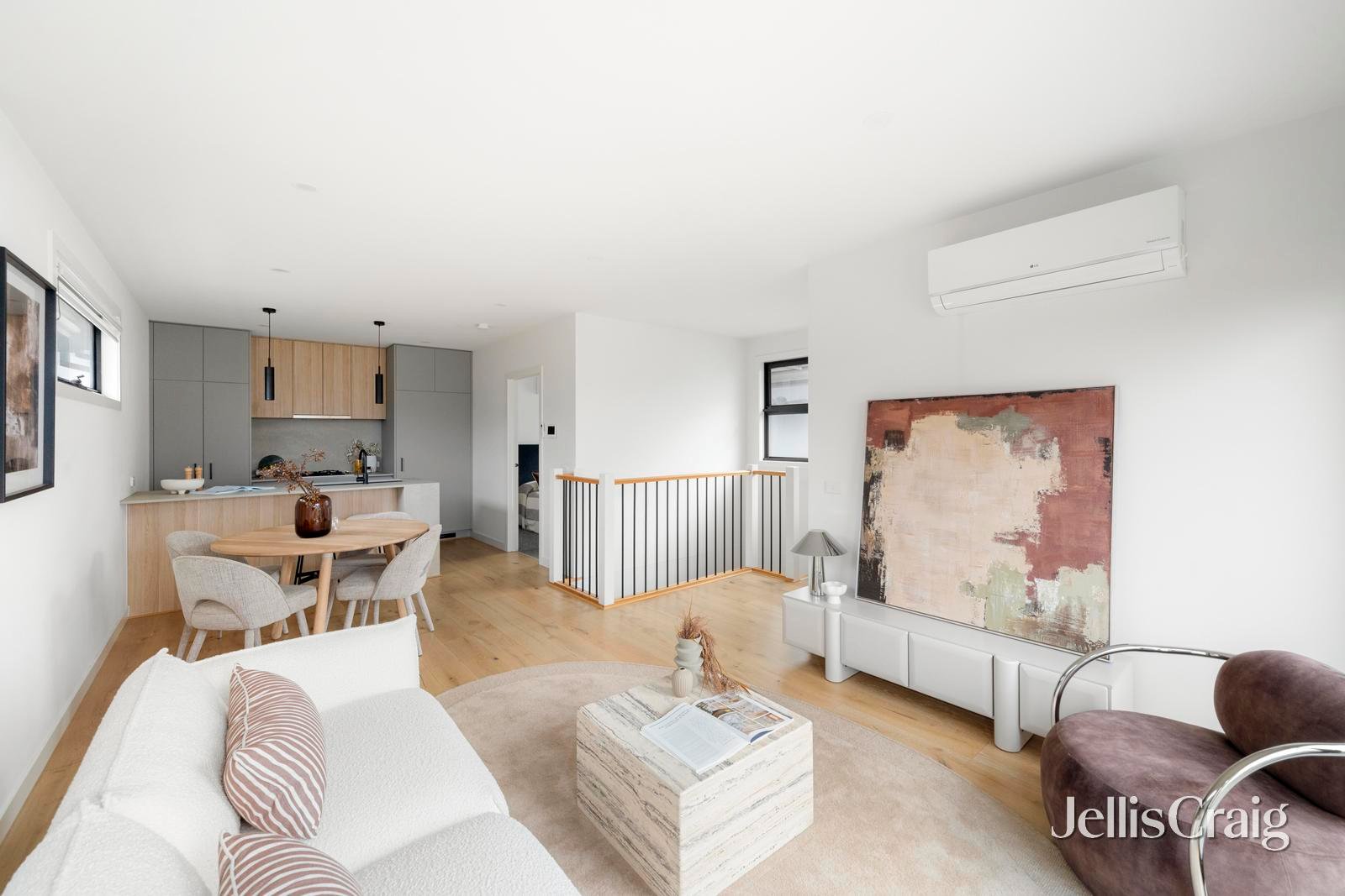 1/212 Arthur Street, Fairfield image 5
