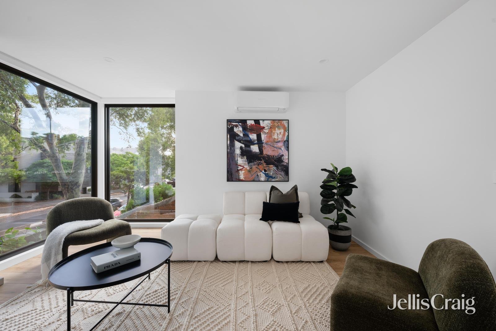 1/212 Barkly Street, Brunswick image 3