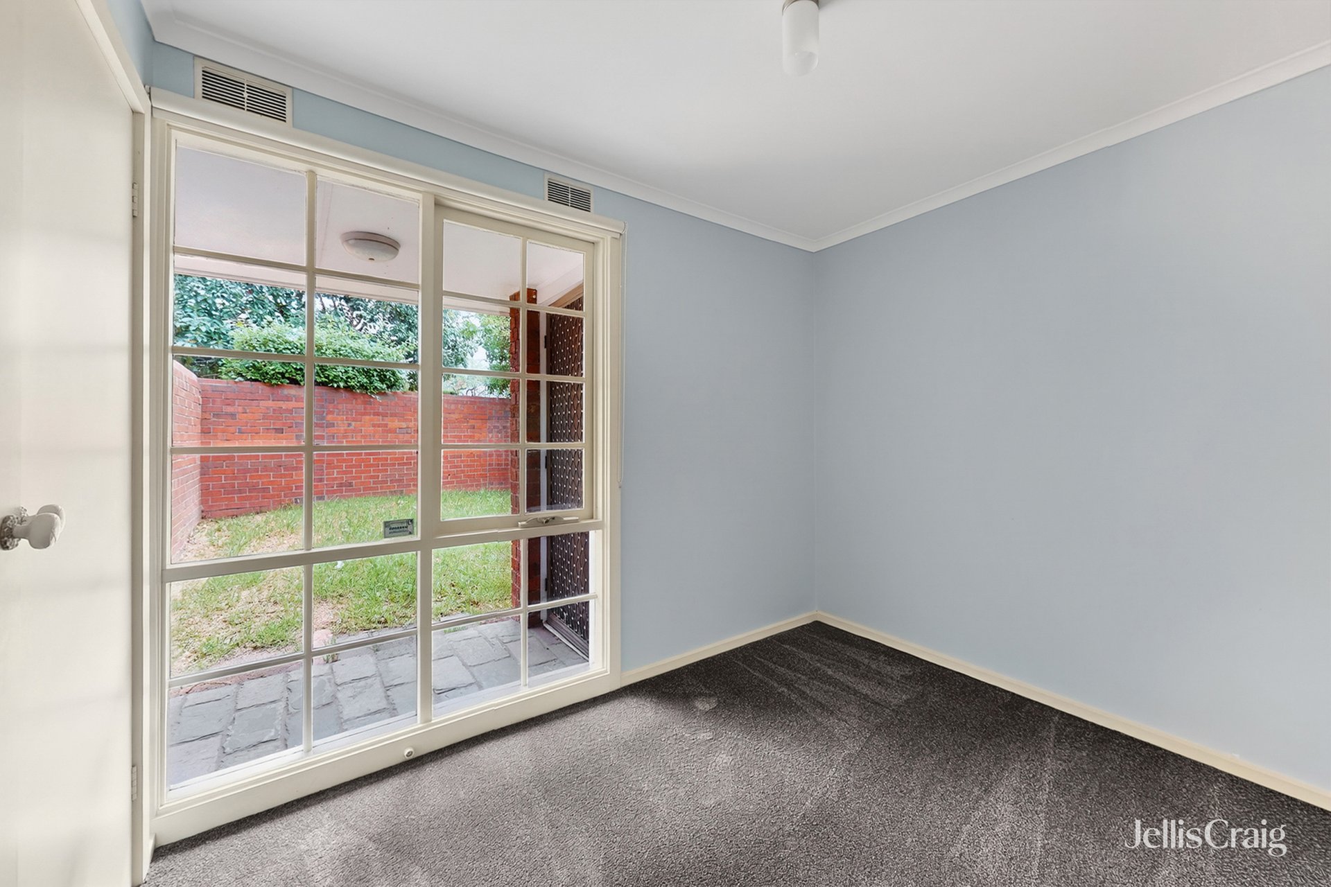 1/212 Pascoe Vale Road, Essendon image 7