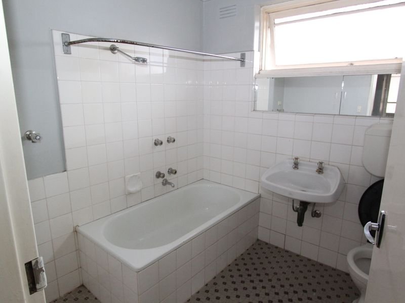 Property Gallery Thumbnail 5