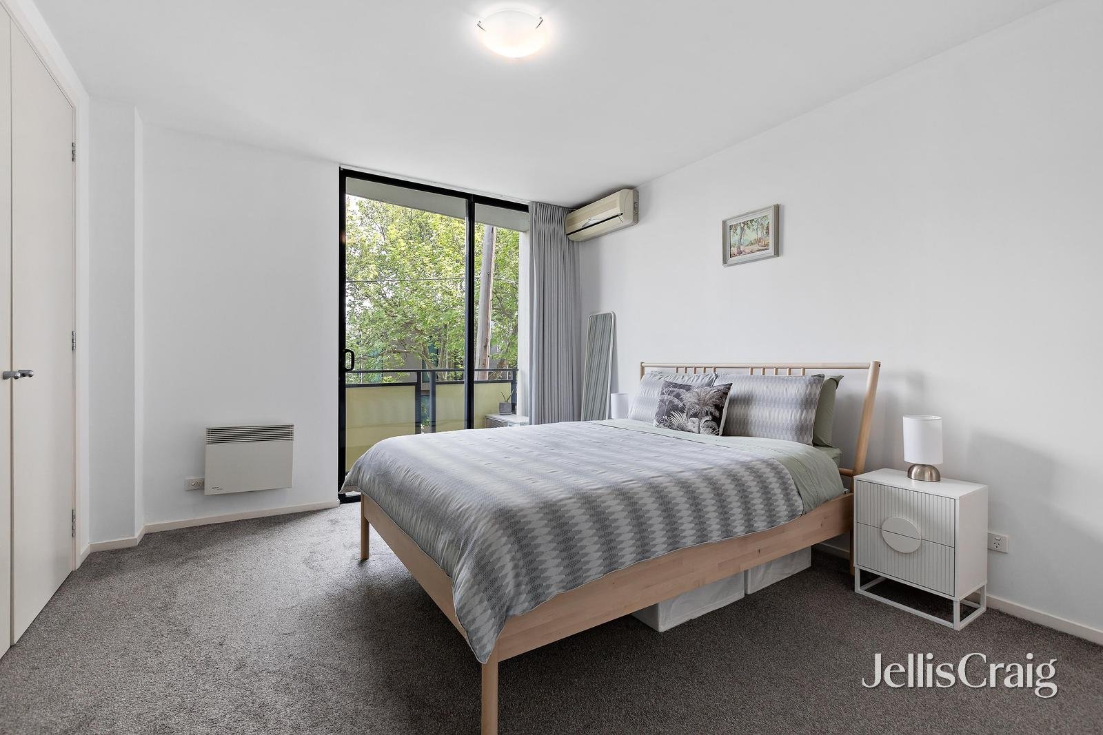 12/129-133 Ormond Esplanade, Elwood image 5