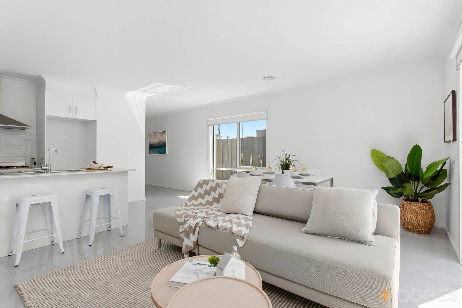 1 / 213 Melbourne Road Rippleside