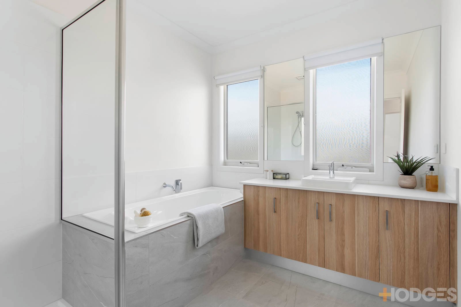 1 / 213 Melbourne Road Rippleside