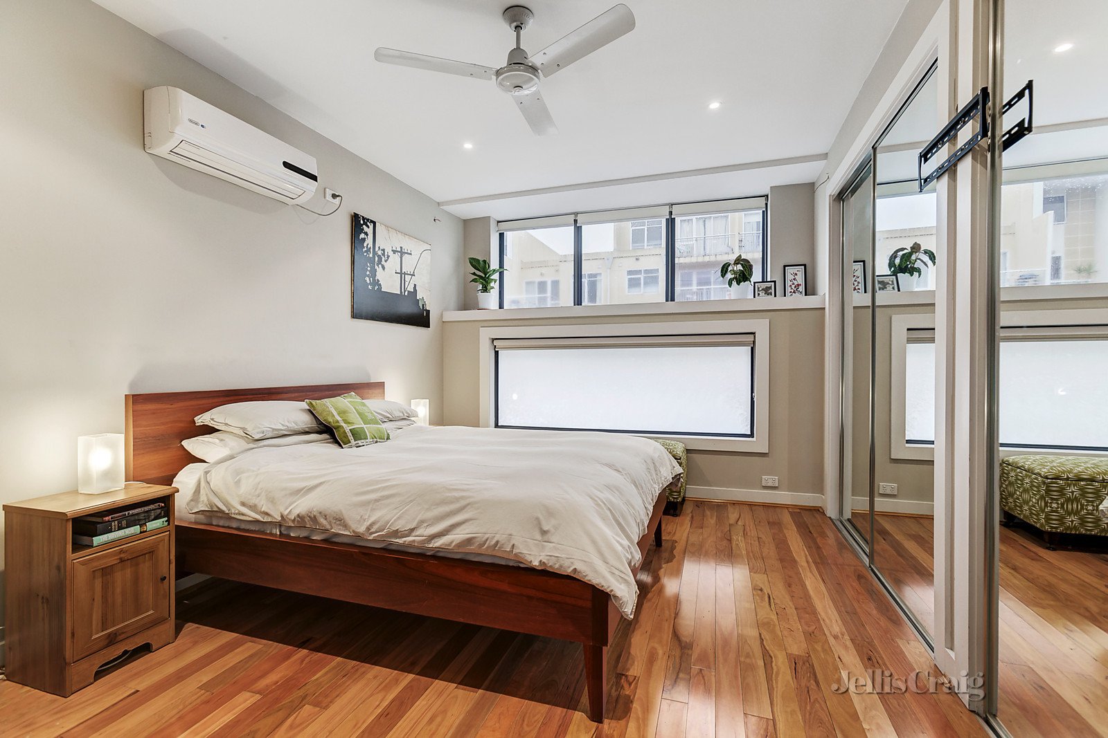 1/214 Lygon Street, Brunswick East image 4