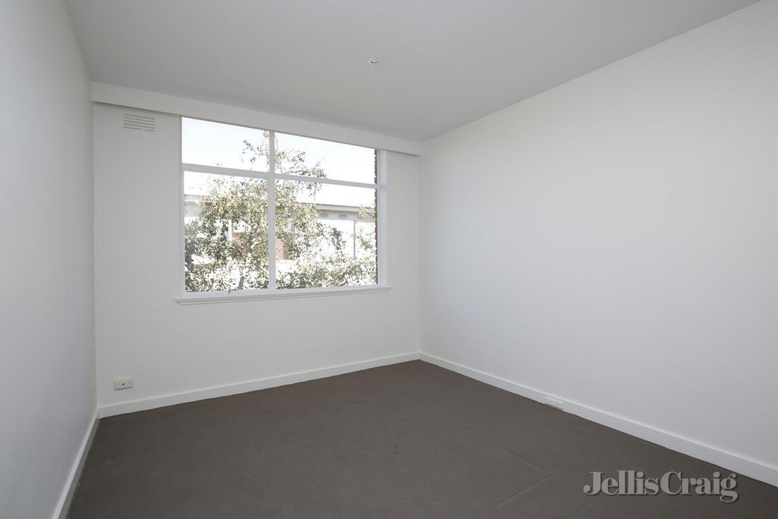 12/145 Walsh Street, South Yarra image 5