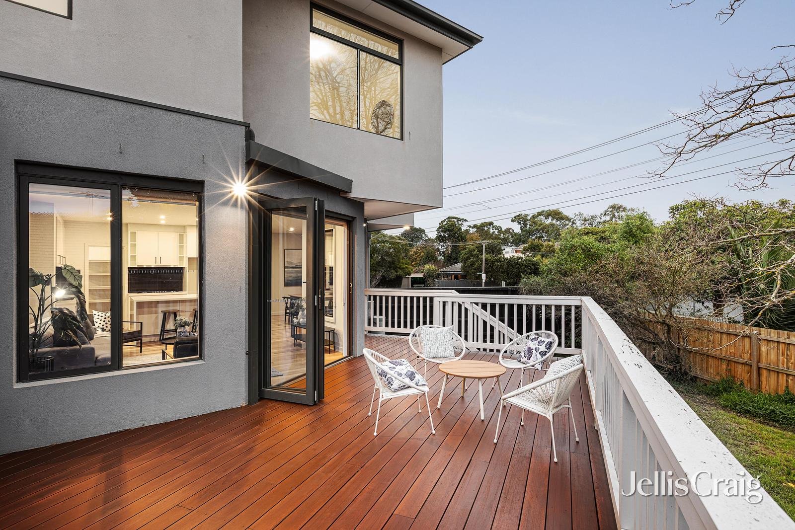 1/214A Wattle Valley Road, Camberwell image 10
