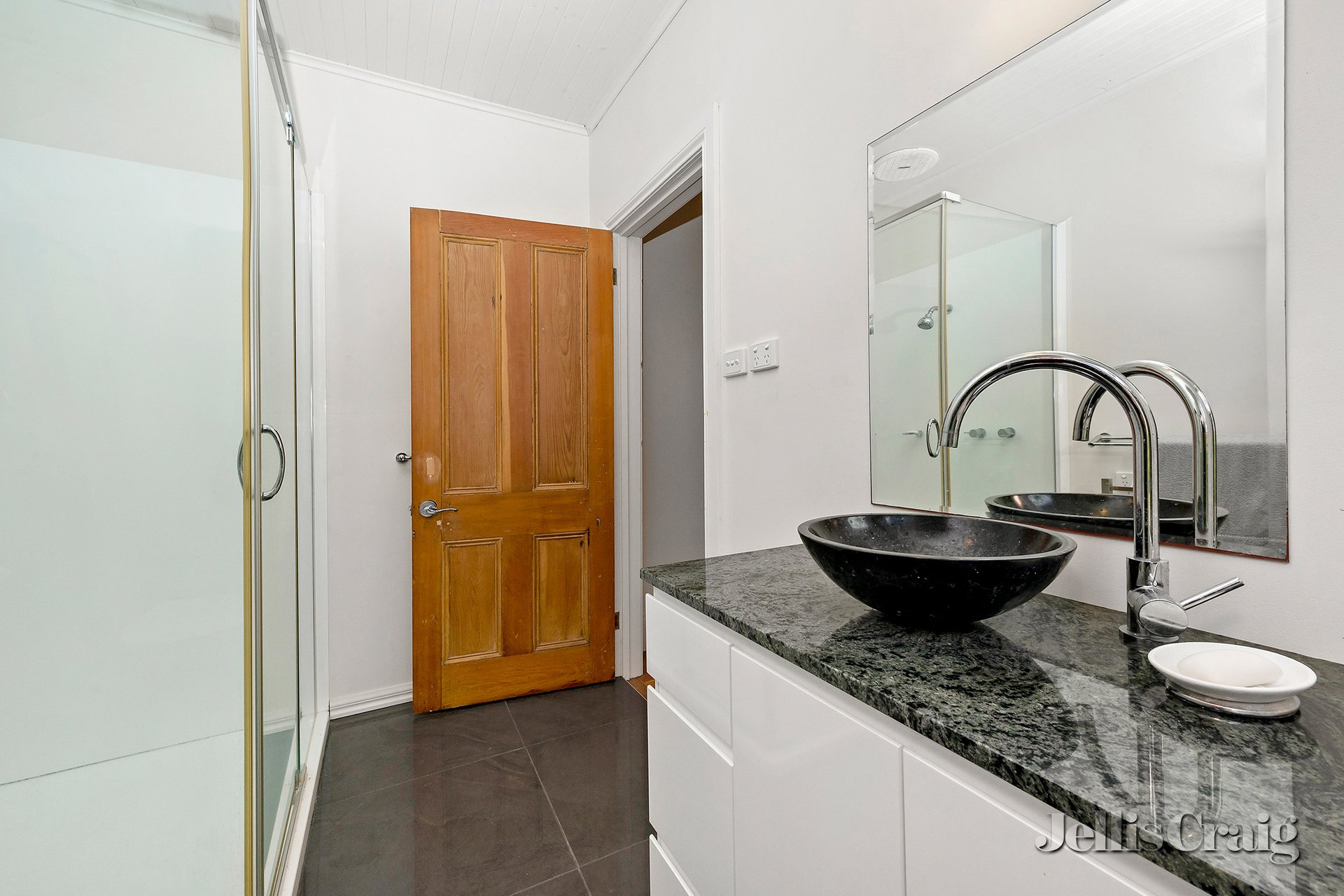 1215 Beaufort-Waubra Road, Waubra image 6