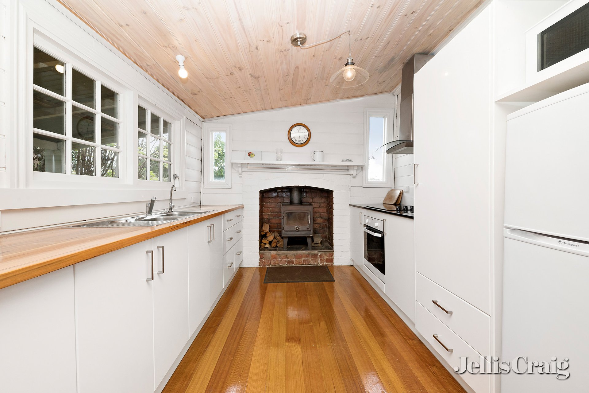 1215 Beaufort-Waubra Road, Waubra image 2