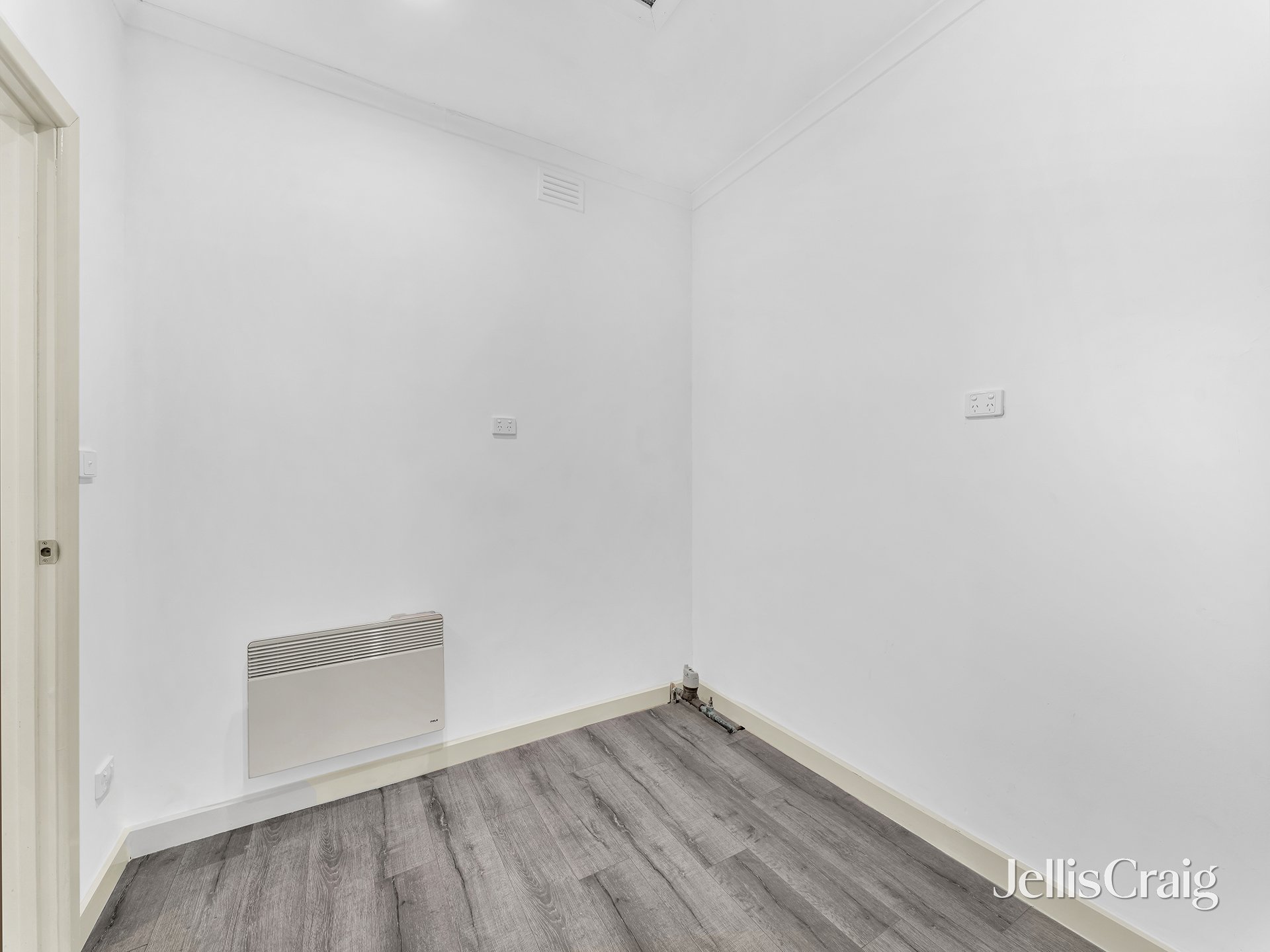 1/215 High Street Road, Ashwood image 4