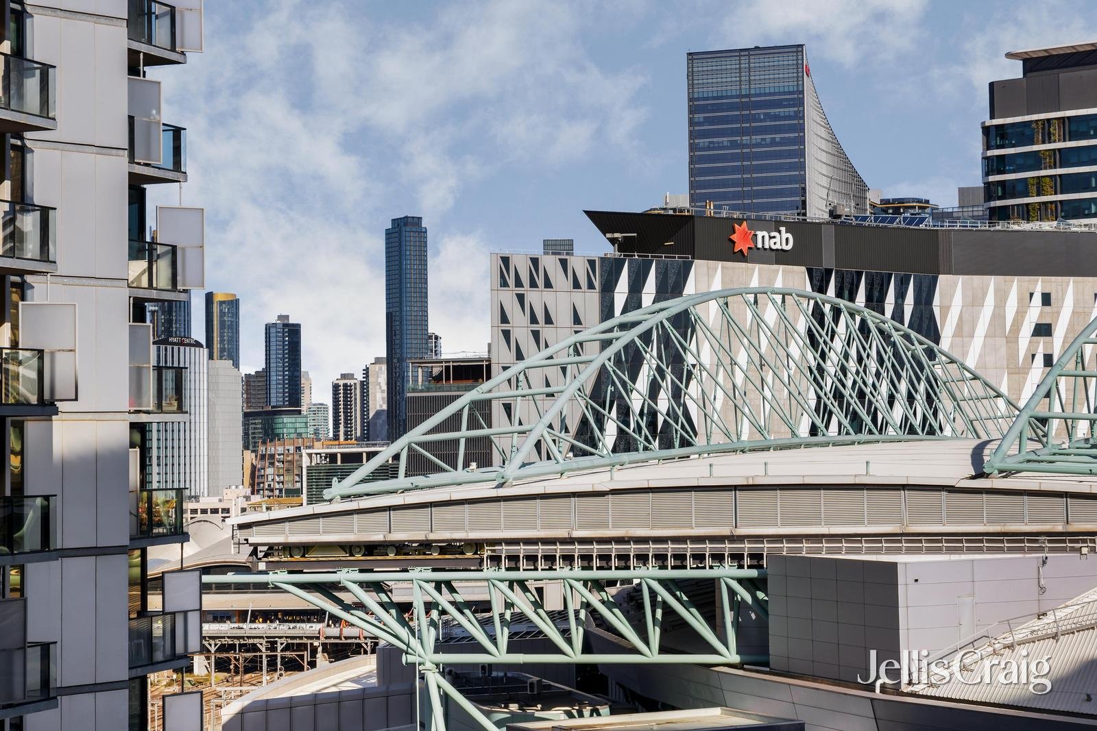 1215/677 La Trobe Street, Docklands image 9