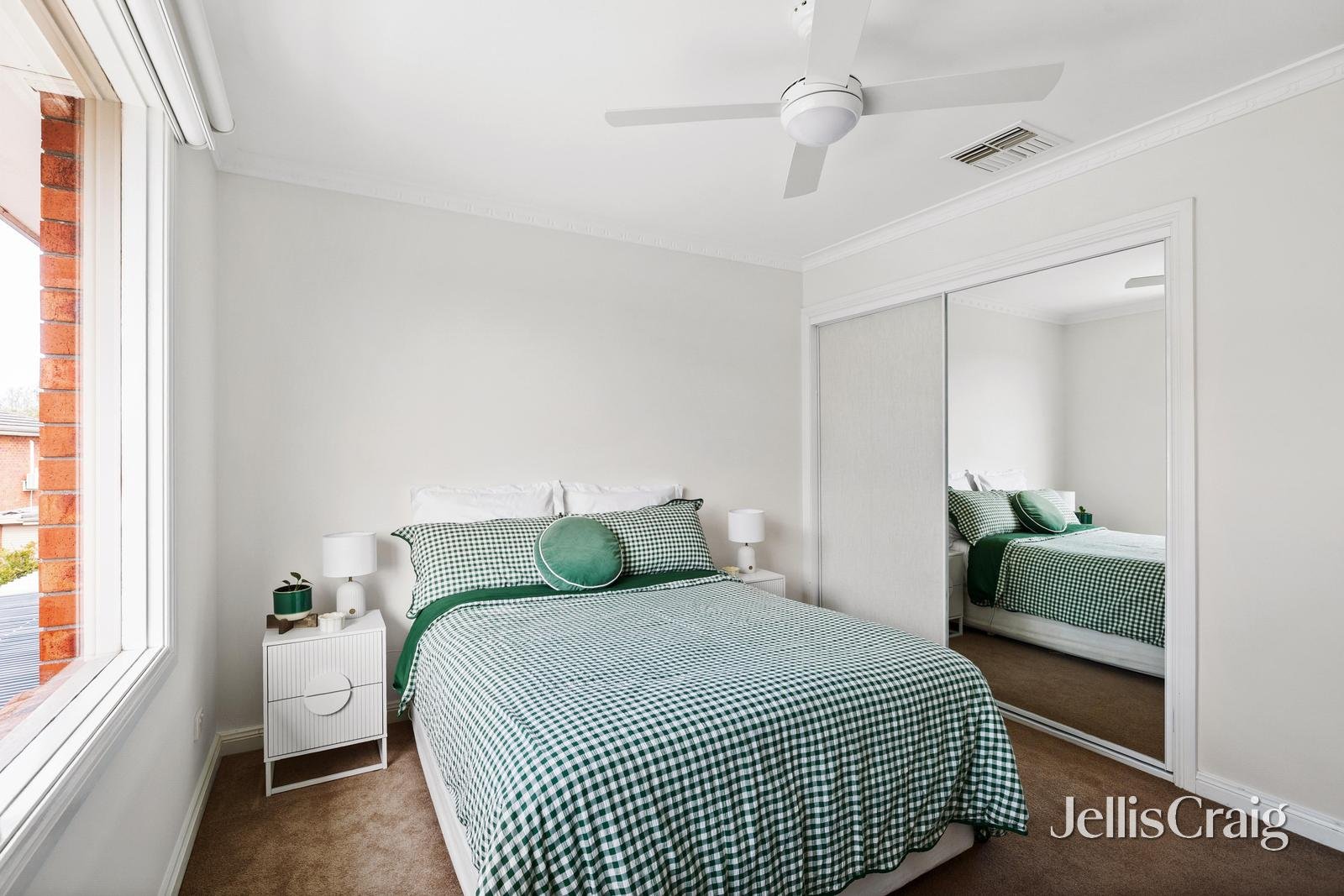 12/15A Wattle Grove, Mckinnon image 7