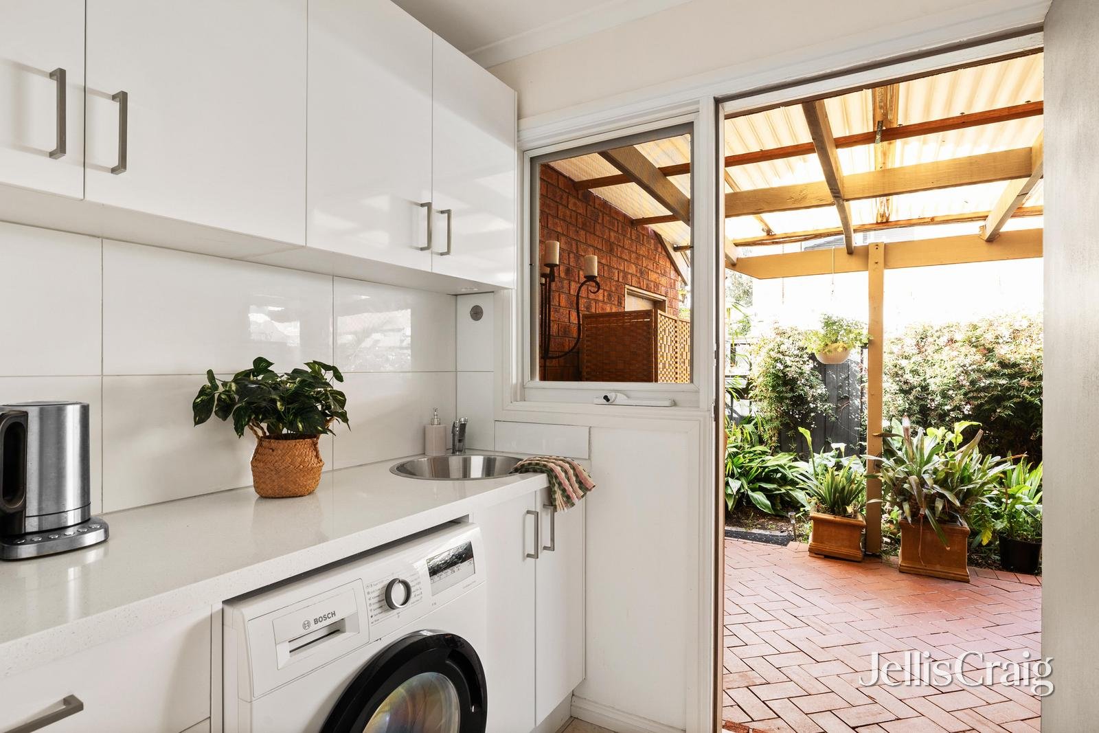 12/15A Wattle Grove, Mckinnon image 10