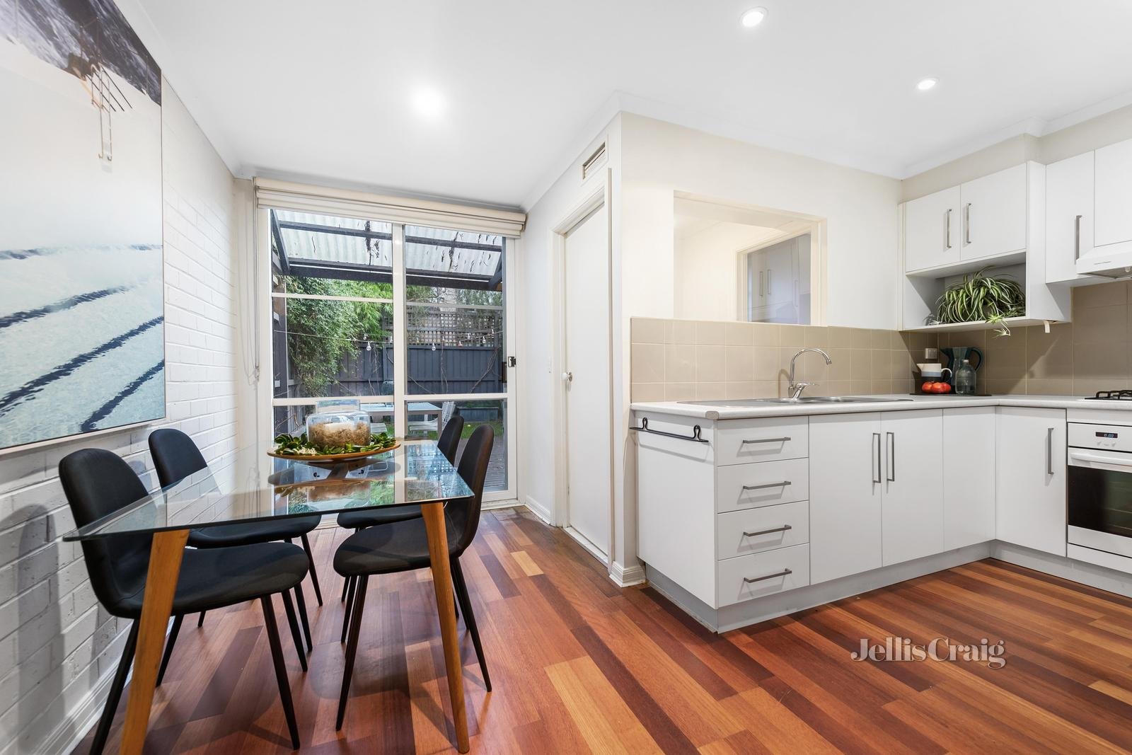 12/16-20 Milton Street, Elwood image 4