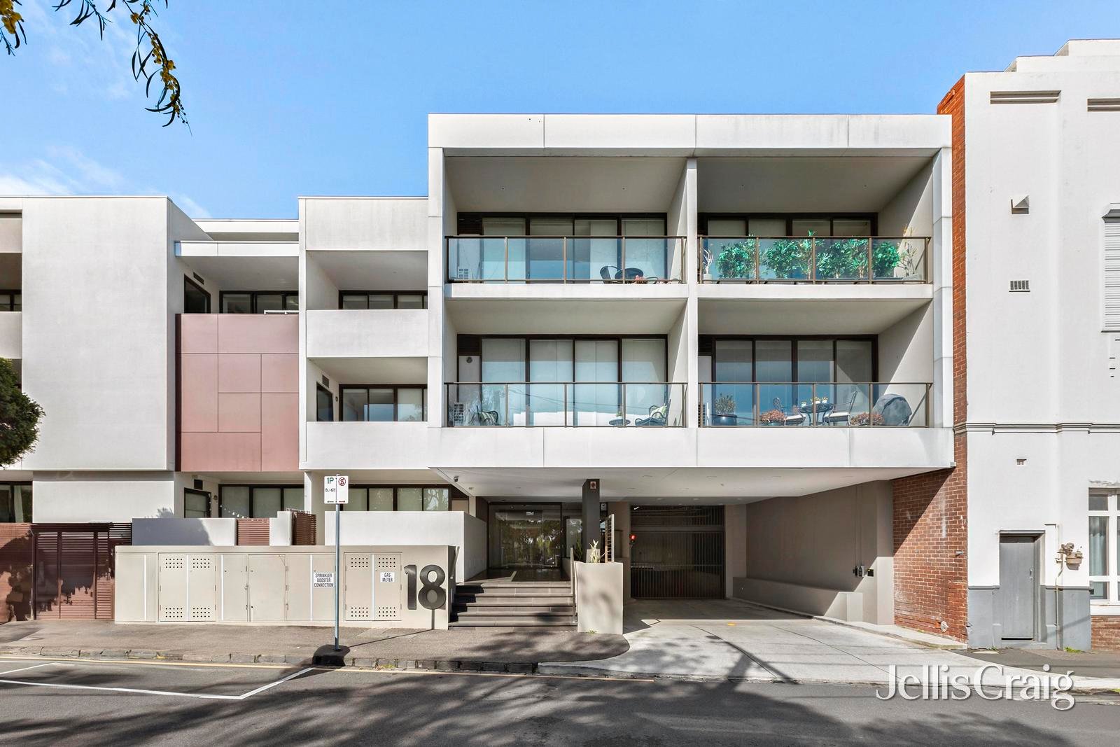 12/16-20 Warleigh Grove, Brighton image 1