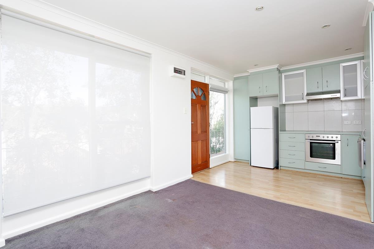 12/16 Rowena Parade, Richmond image 3