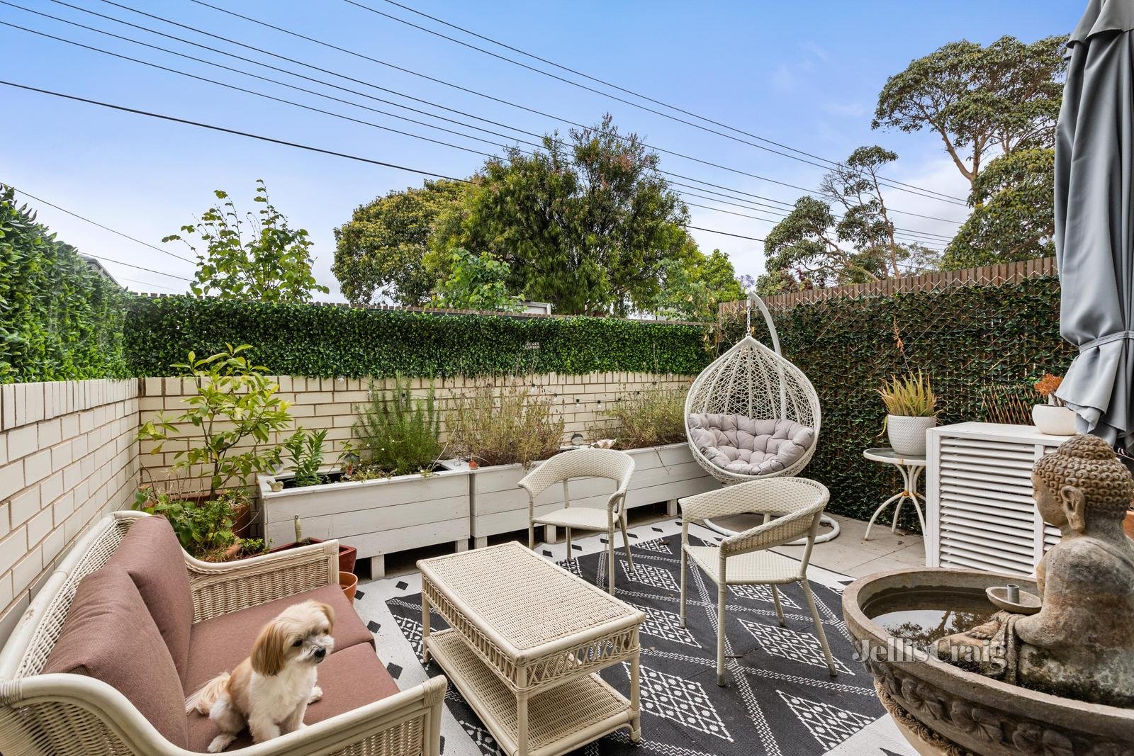 12/17 Loranne Street, Bentleigh image 1