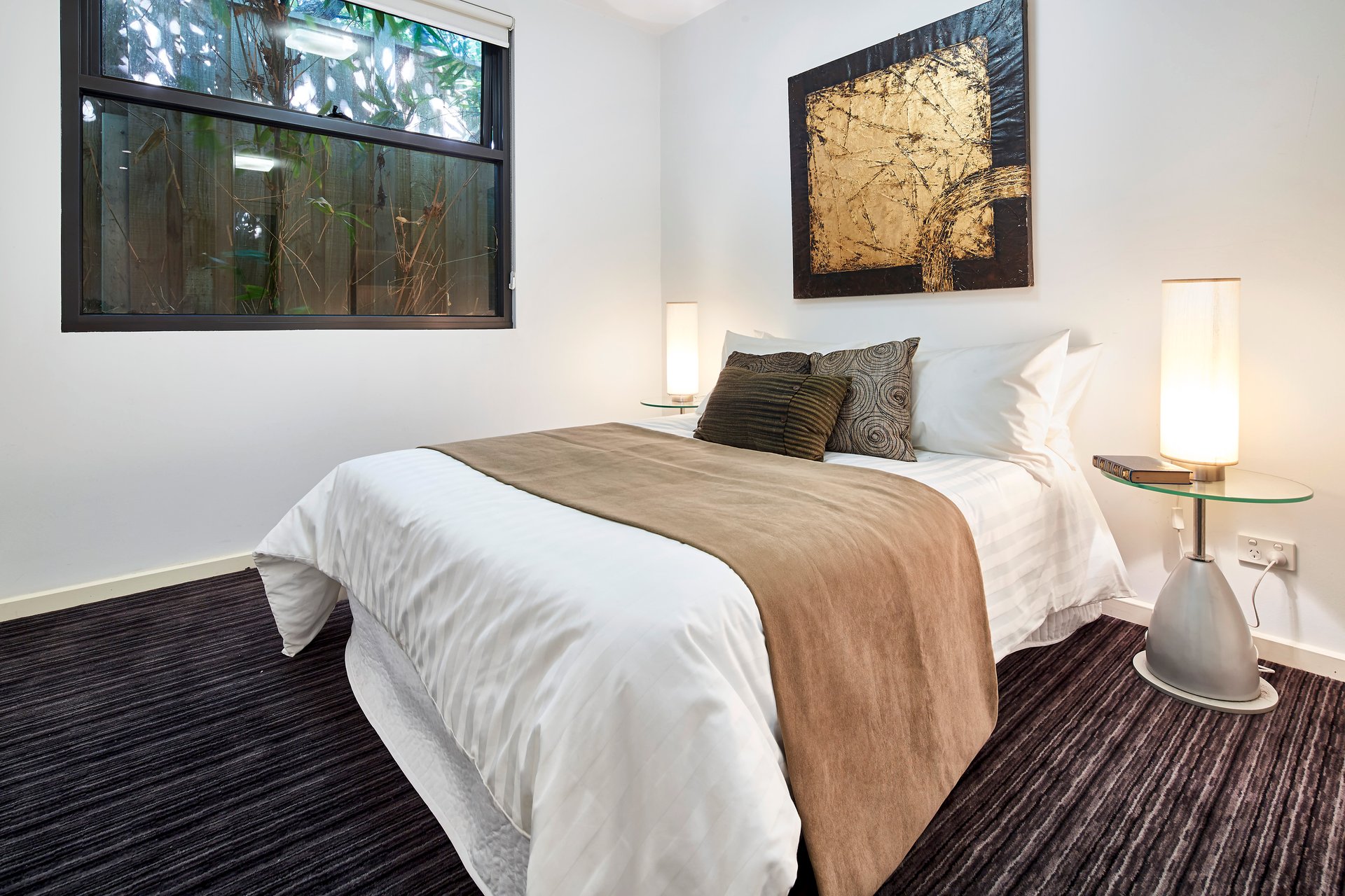 Property Gallery Thumbnail 6