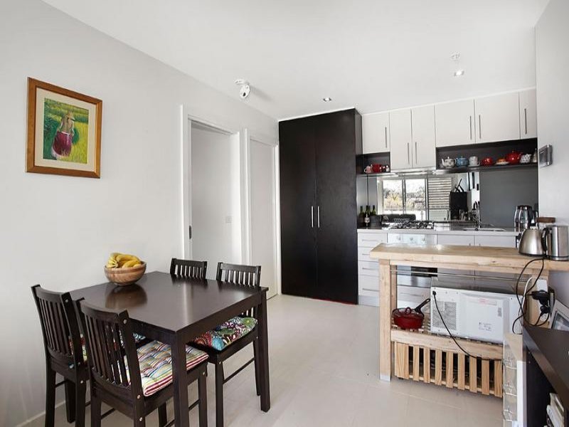 12/174 Riversdale Road, Hawthorn image 3