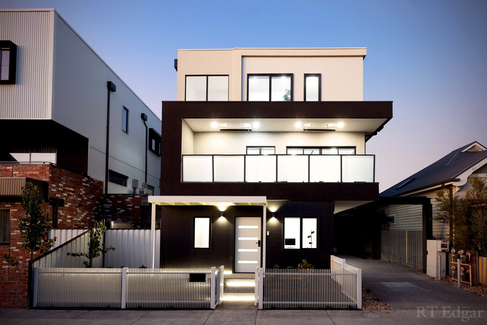 Property Gallery - Main Image
