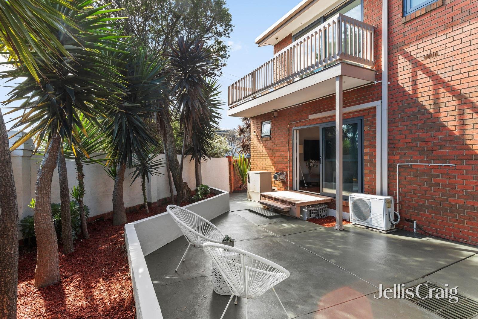 1/218 Warrigal Road, Oakleigh South image 9