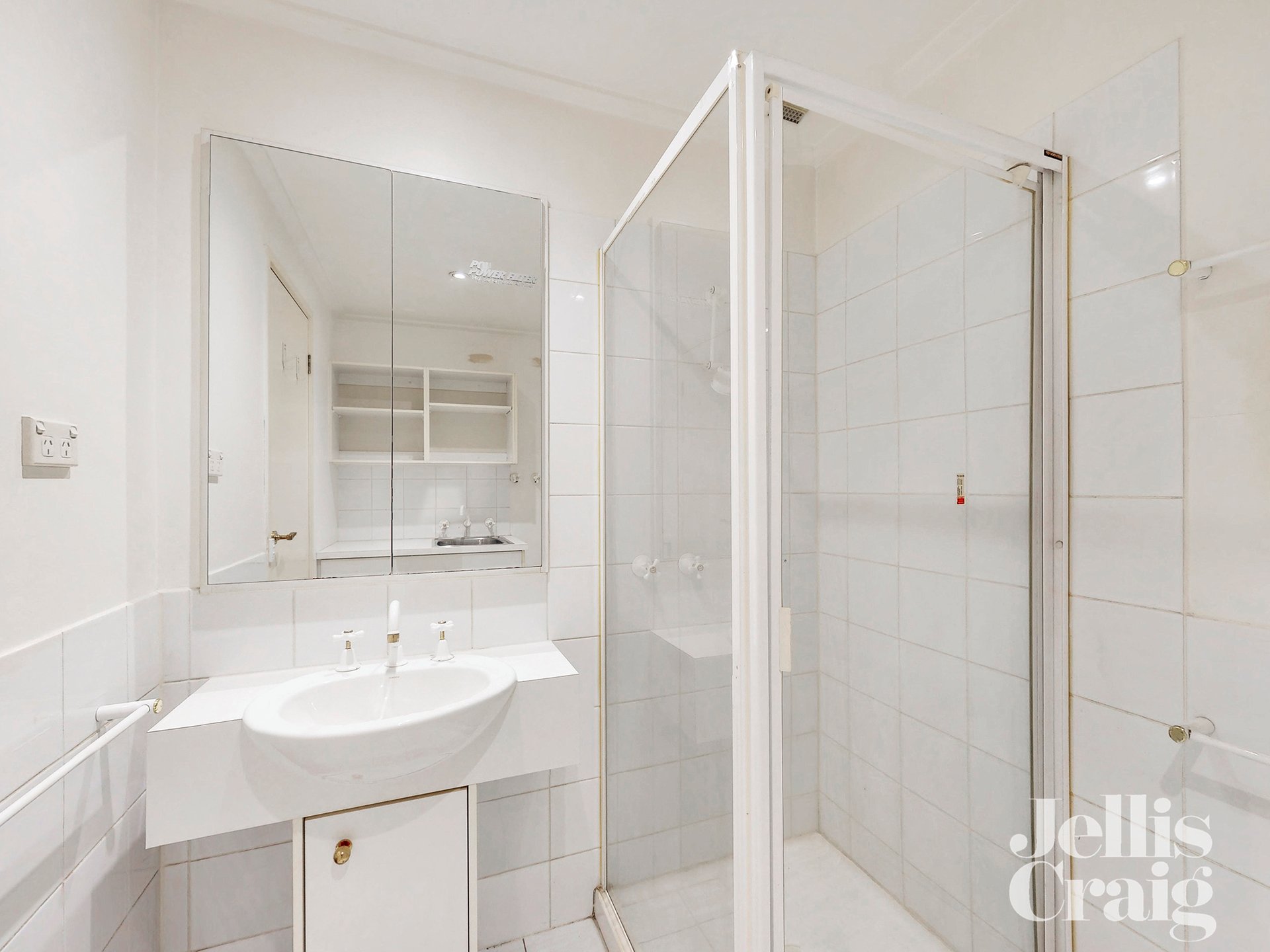 12/190A Riversdale Road, Hawthorn image 8