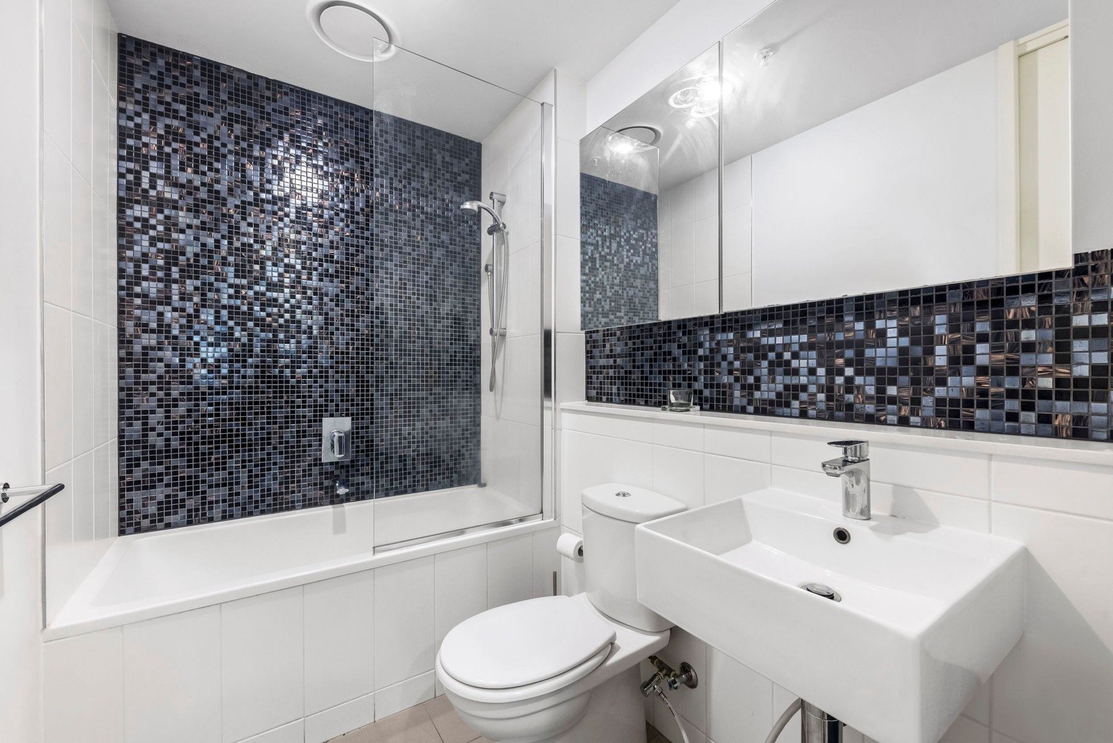 1219/18 Mount Alexander Road, Travancore image 6