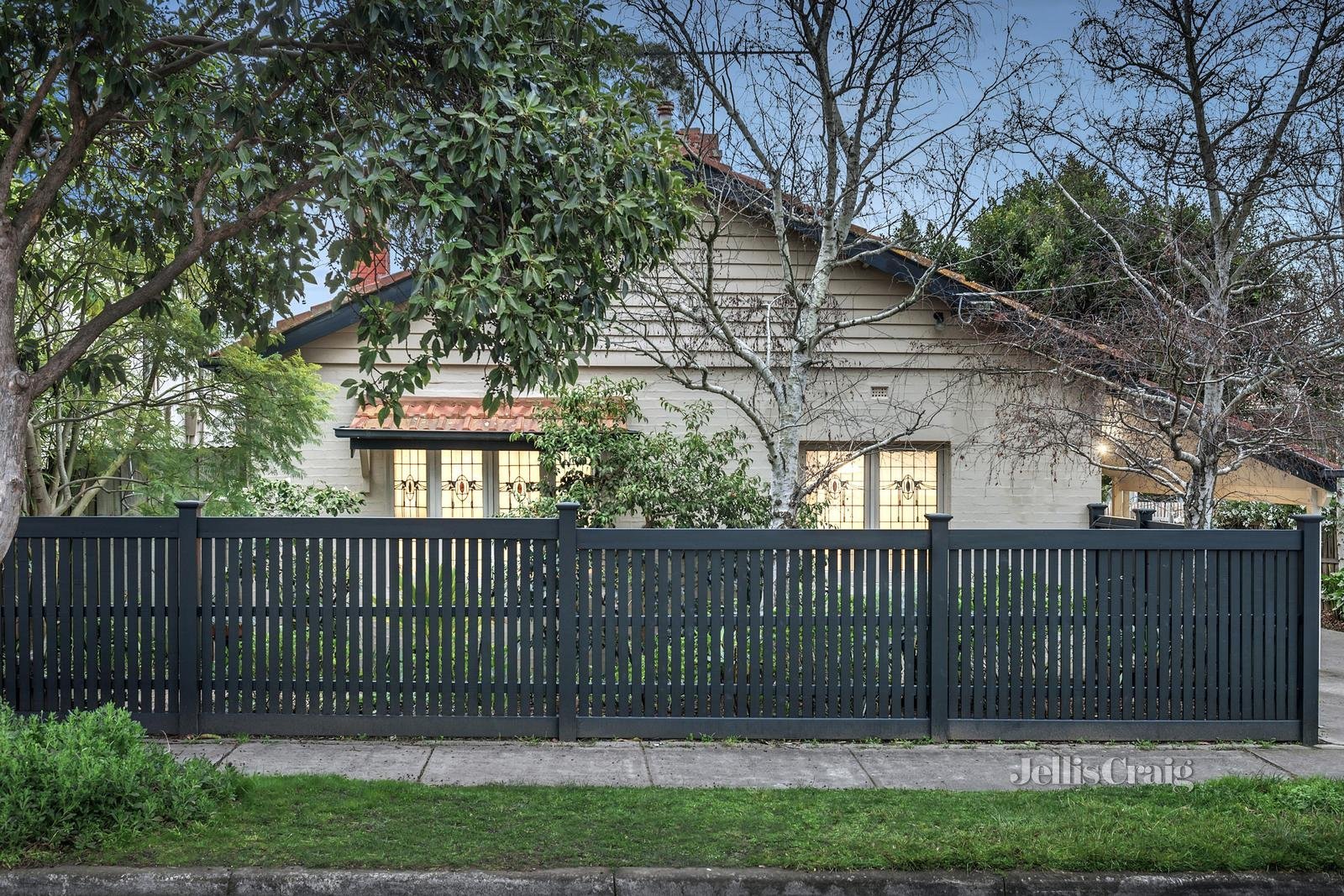 121A Eglinton Street, Kew image 1