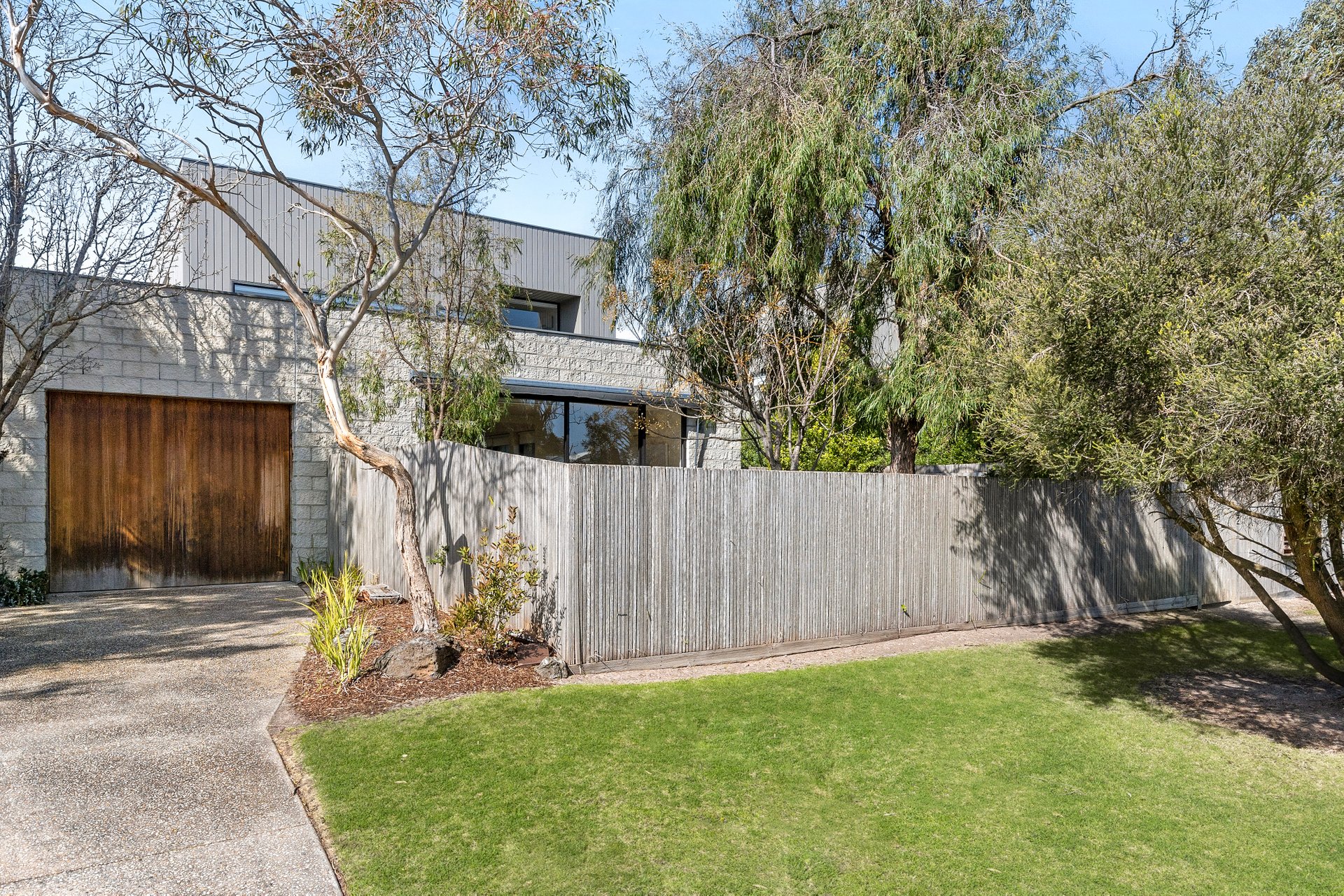 1/22-24 Grove Road, Barwon Heads image 1