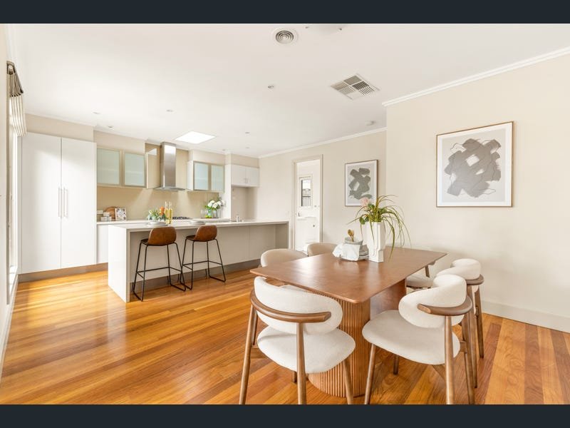 1/22-24 Winbourne Road, Mount&nbsp;Waverley image 5