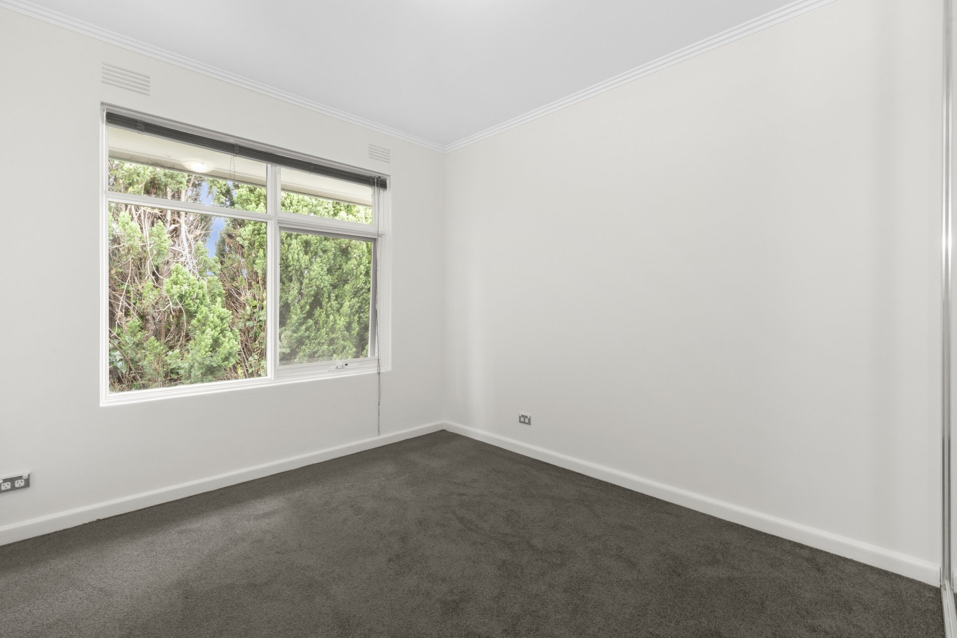 12/2-4 McArthur Street, Bentleigh image 6