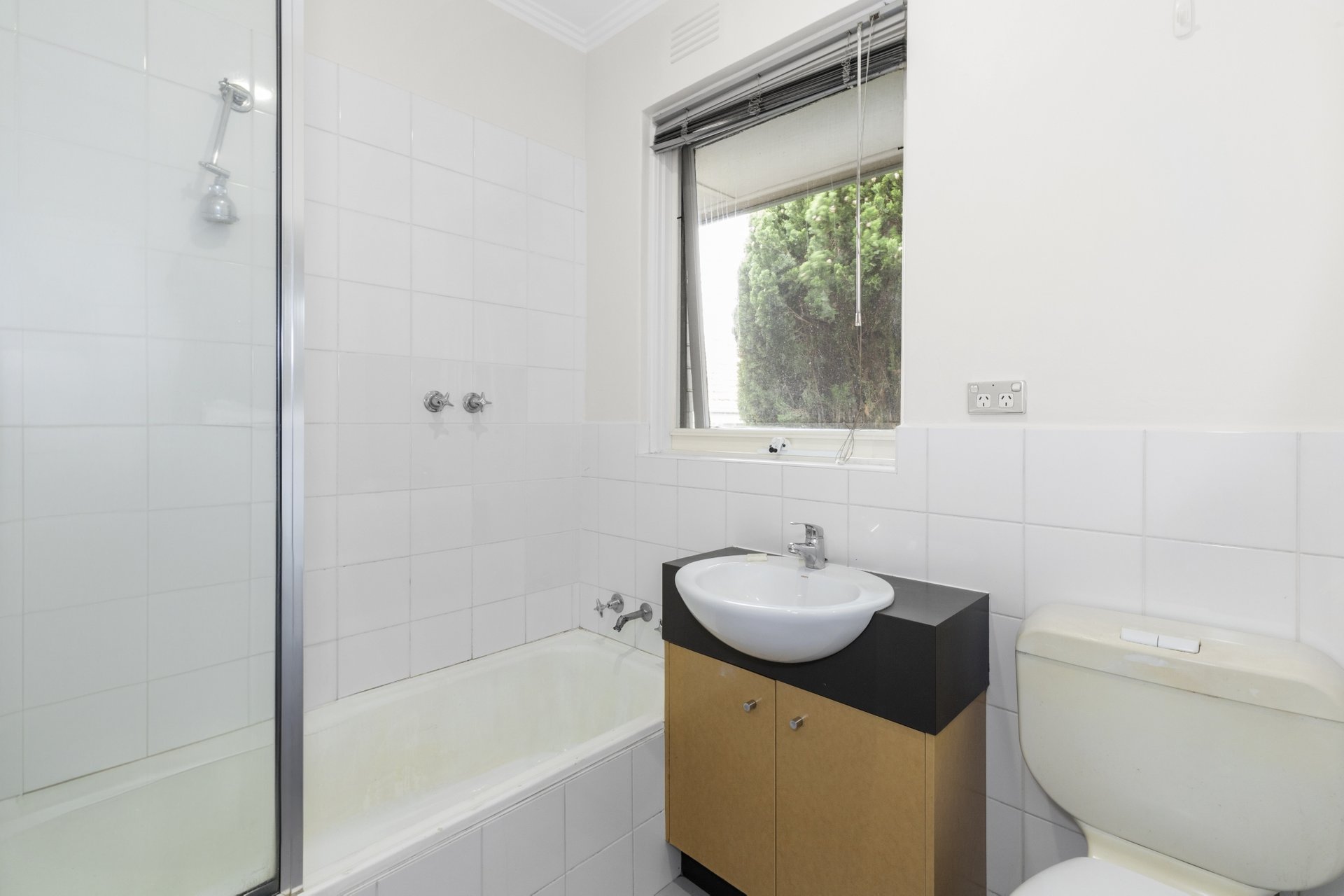 12/2-4 McArthur Street, Bentleigh image 7