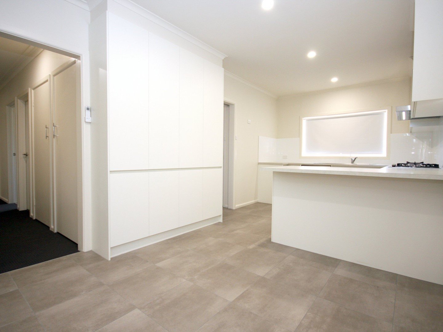 1/22 Browning Avenue, Clayton South image 2