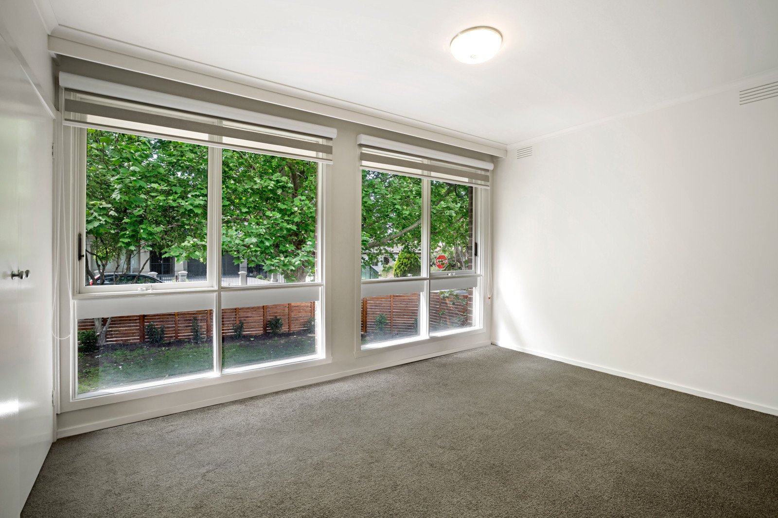 1/22 Brunel Street, Malvern East image 2