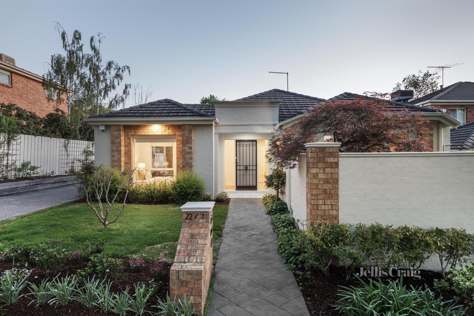 1/22 Carramar Avenue, Camberwell image 1