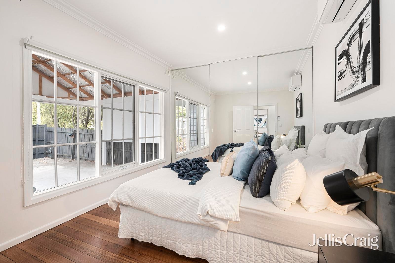 1/22 Diana Street, Croydon image 5