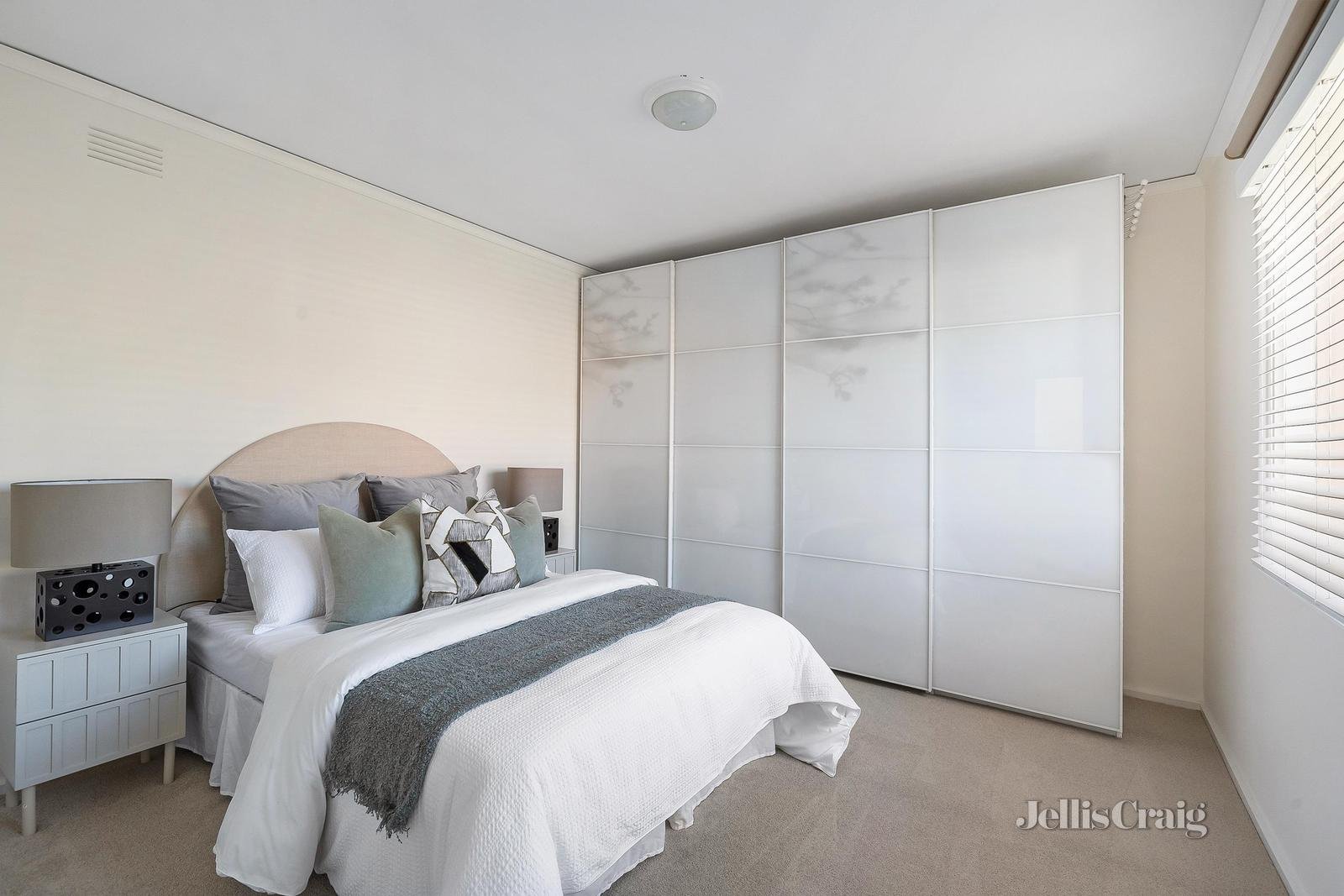 12/2 Edgar Street, Glen Iris image 5