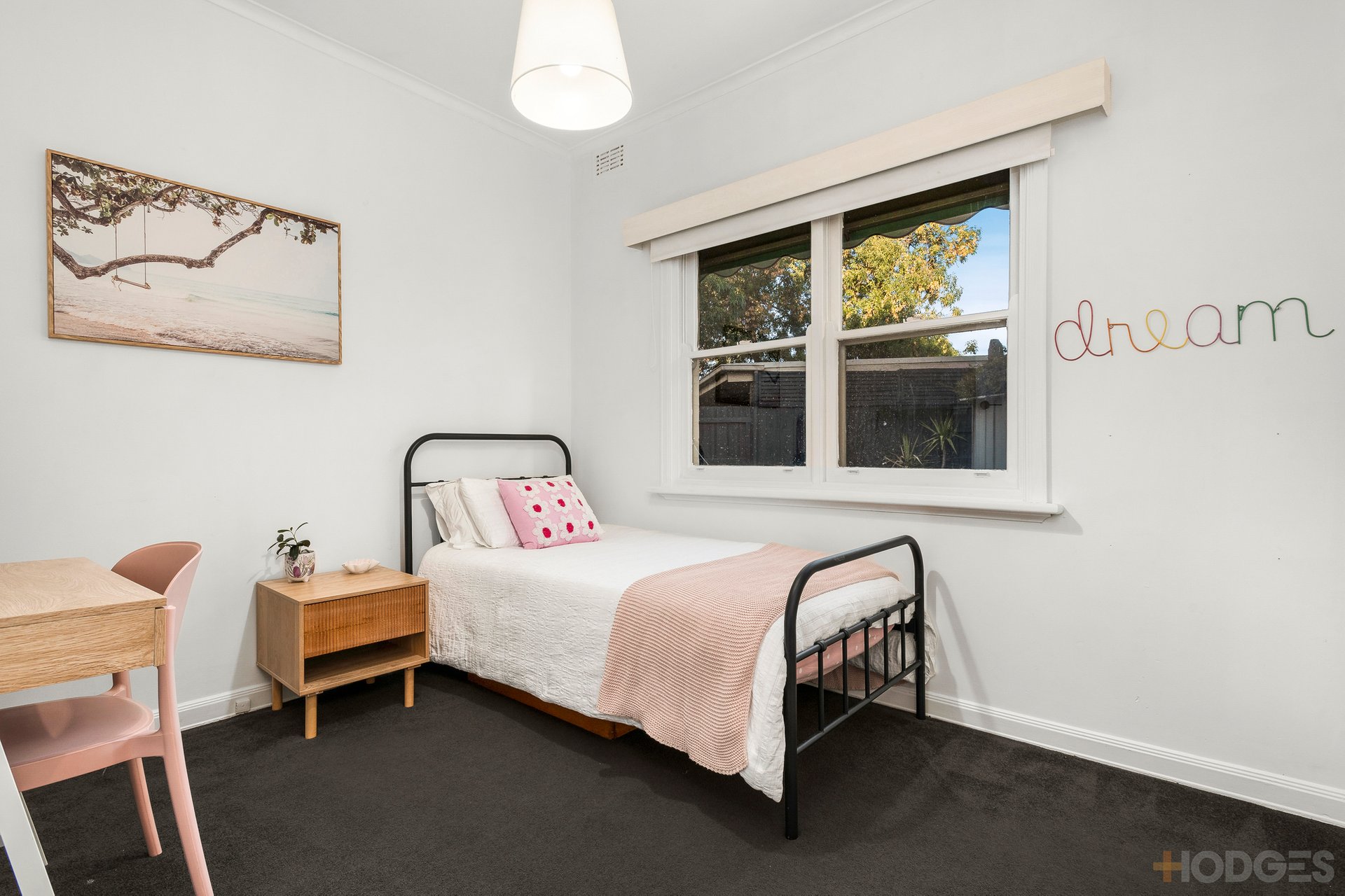 1 / 22 Gleniffer Avenue Brighton East