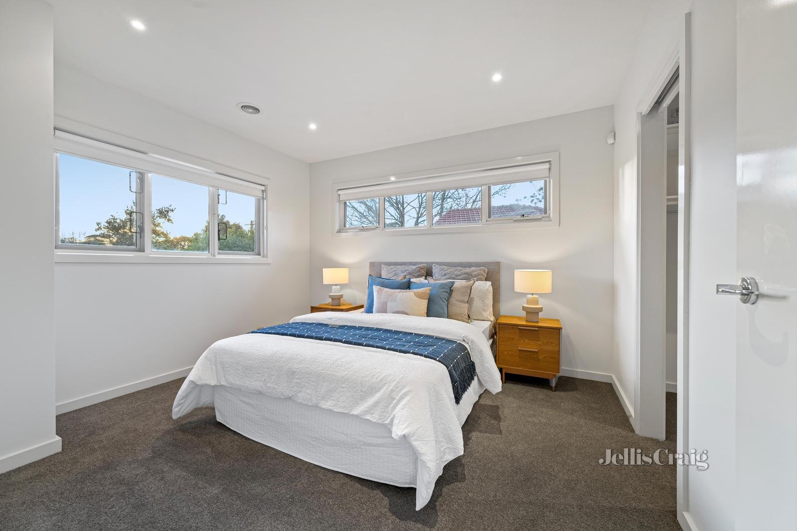 1/22 Hilton Street, Mount Waverley image 6