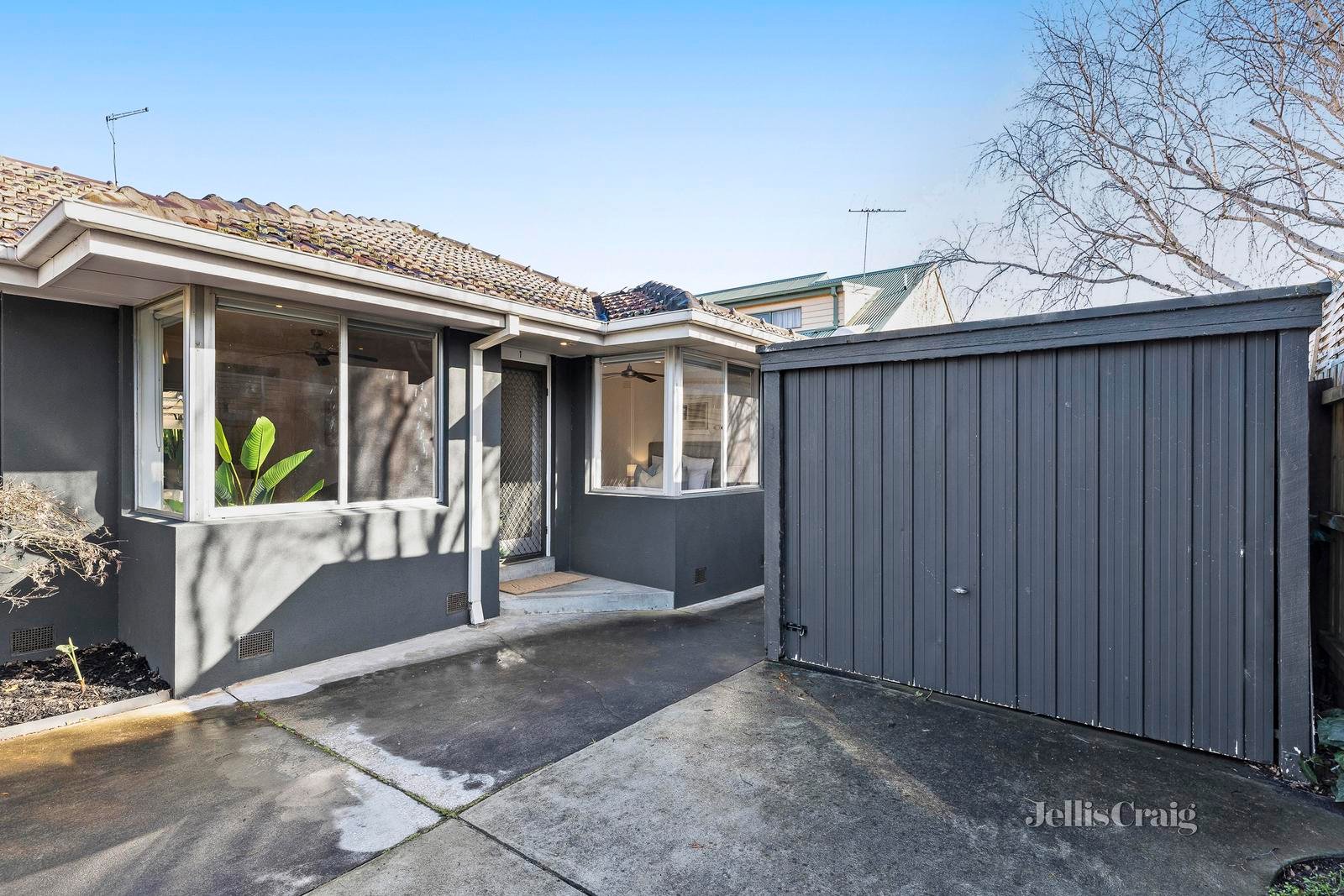 1/22 Marine Avenue, Mornington image 2