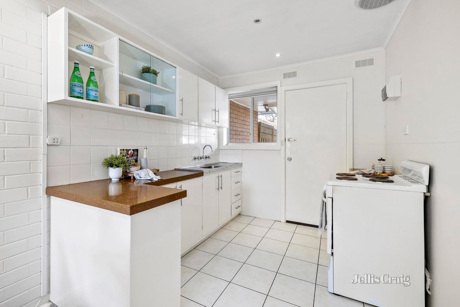 1/22 Marine Avenue, Mornington image 4