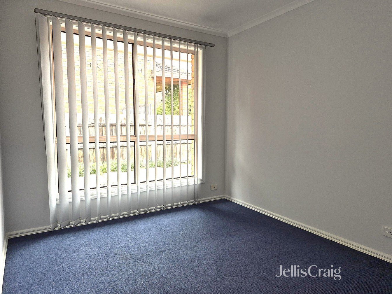 1/22 McIntyre Drive, Altona image 6