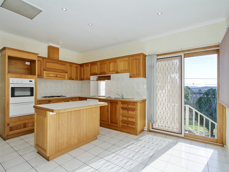 1/22 Meadow Road, Croydon North image 2