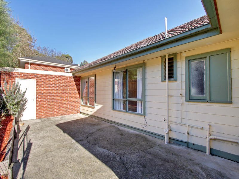 1/22 Meadow Road, Croydon North image 8