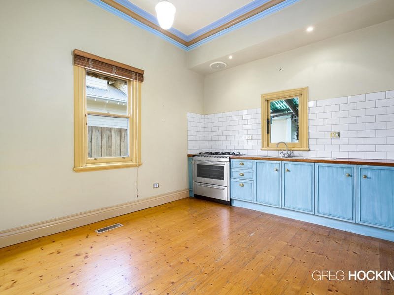 122 Melbourne Road, Williamstown image 4