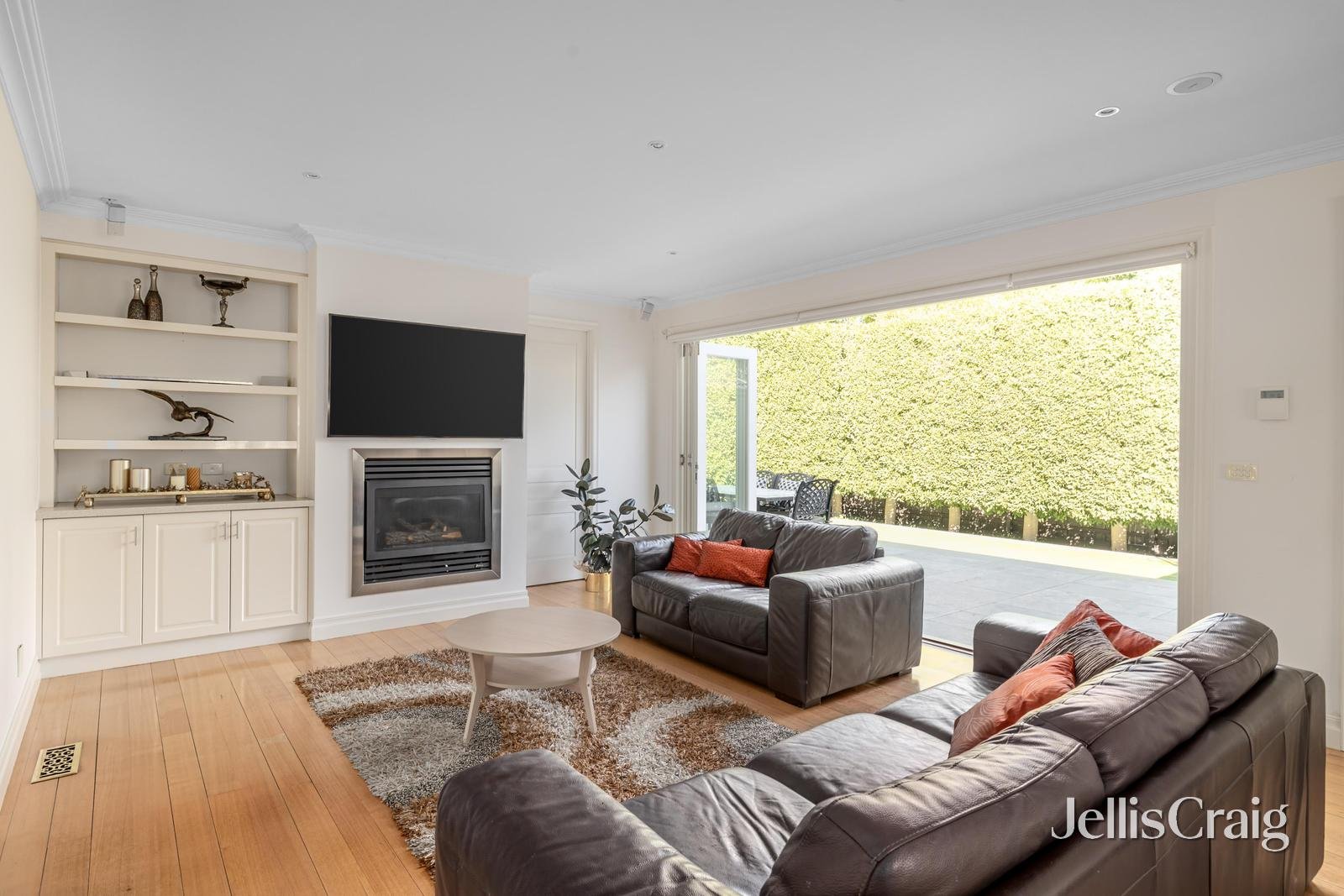 122 Mont Albert Road, Canterbury image 5