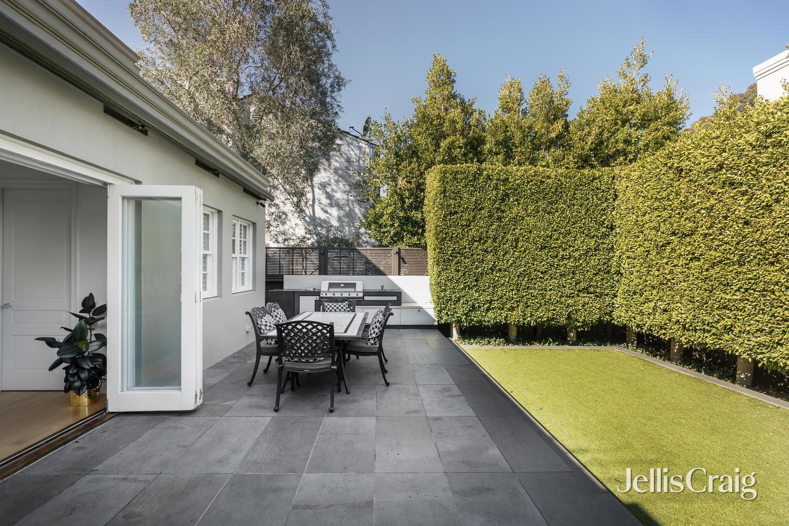 122 Mont Albert Road, Canterbury image 10